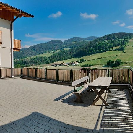 Planerhof Apartment Lilie Funes  Exteriér fotografie